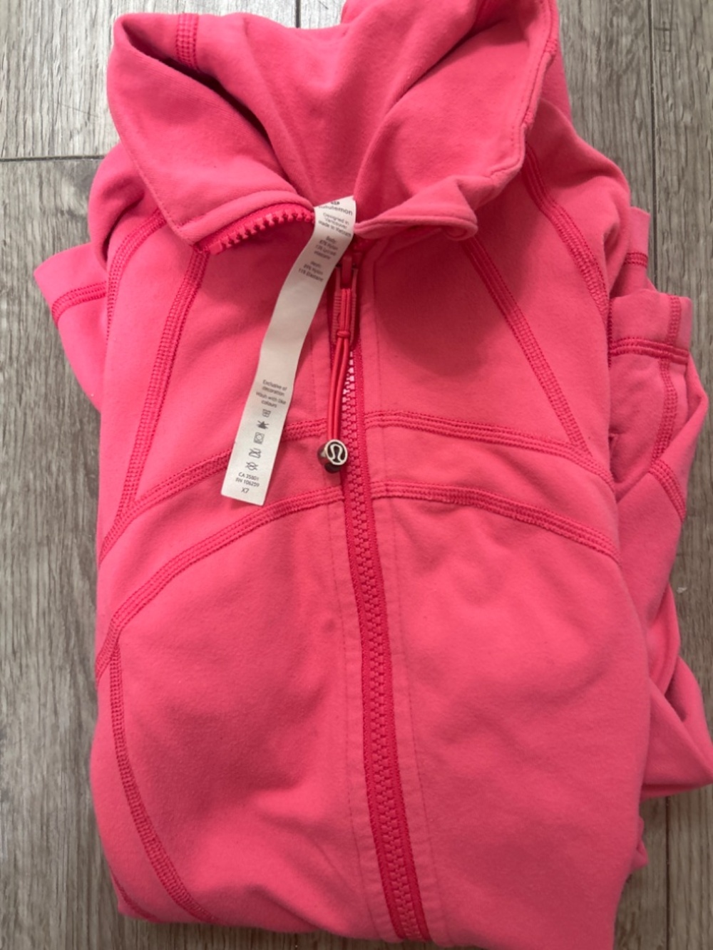 Lululemon define jacket - Picture 3 of 3